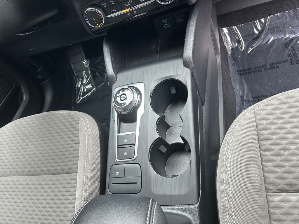 2022 Ford Escape Hybrid SE