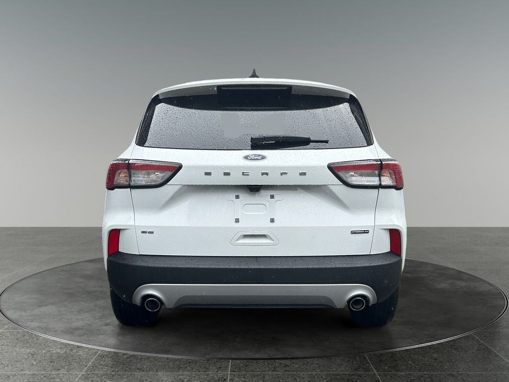2022 Ford Escape Hybrid SE