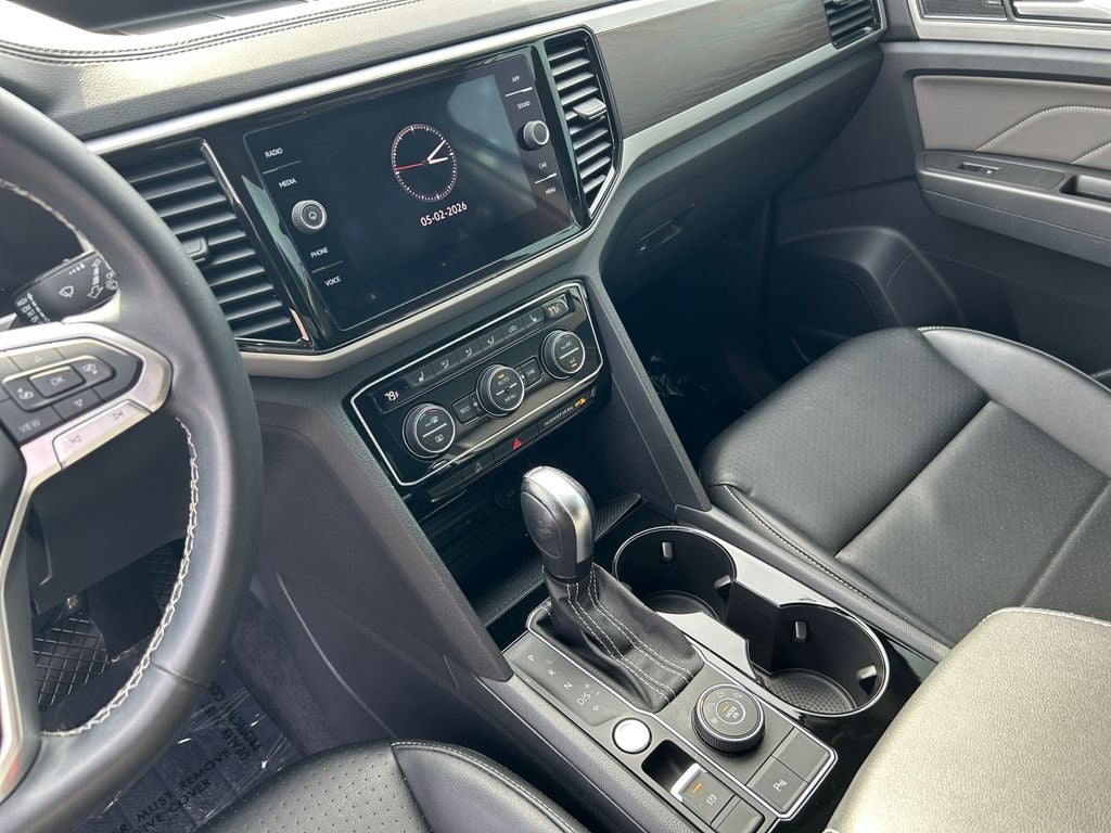 2022 Volkswagen Atlas 3.6L V6 SE w/Technology