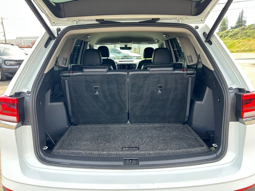 2022 Volkswagen Atlas 3.6L V6 SE w/Technology