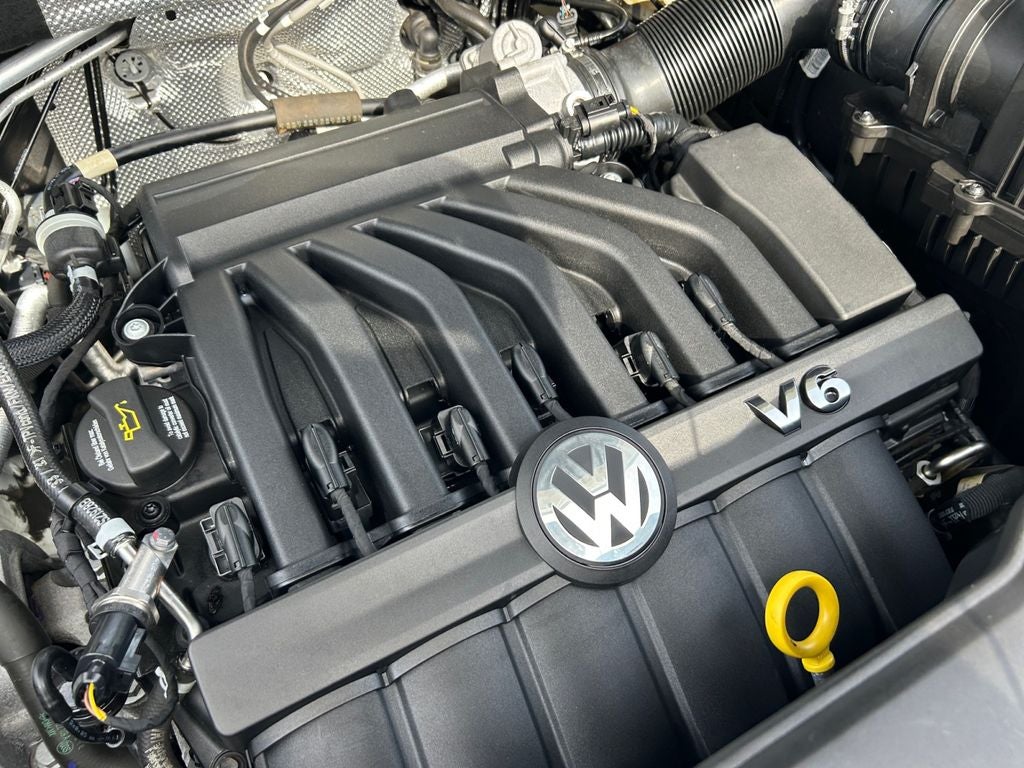 2022 Volkswagen Atlas 3.6L V6 SE w/Technology