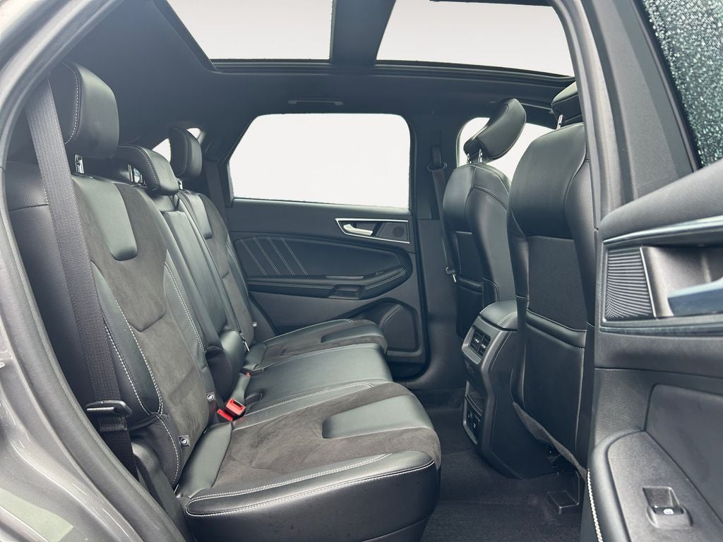 2023 Ford Edge ST
