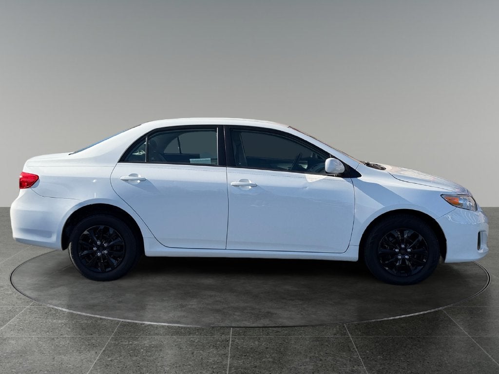 2011 Toyota Corolla LE