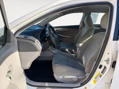 2011 Toyota Corolla LE