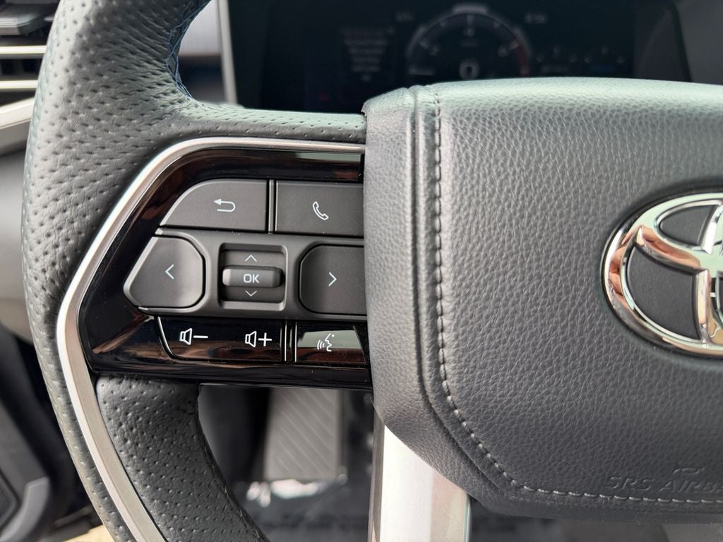2022 Toyota Tundra Hybrid Platinum