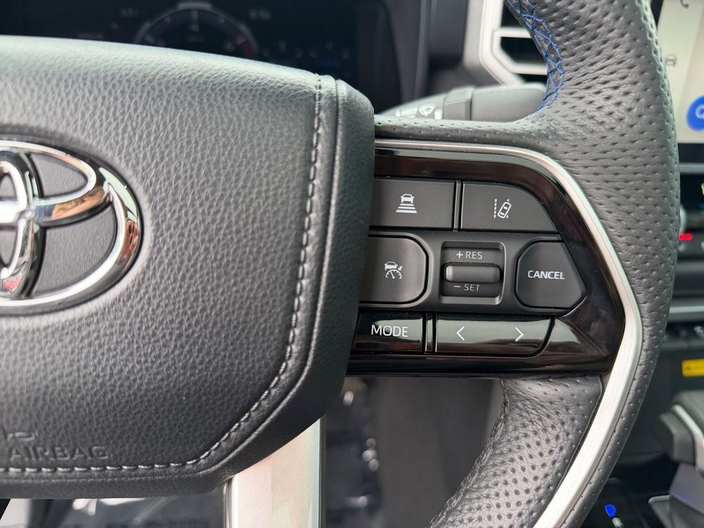 2022 Toyota Tundra Hybrid Platinum