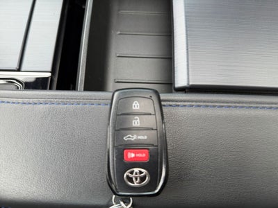 2022 Toyota Tundra Hybrid Platinum