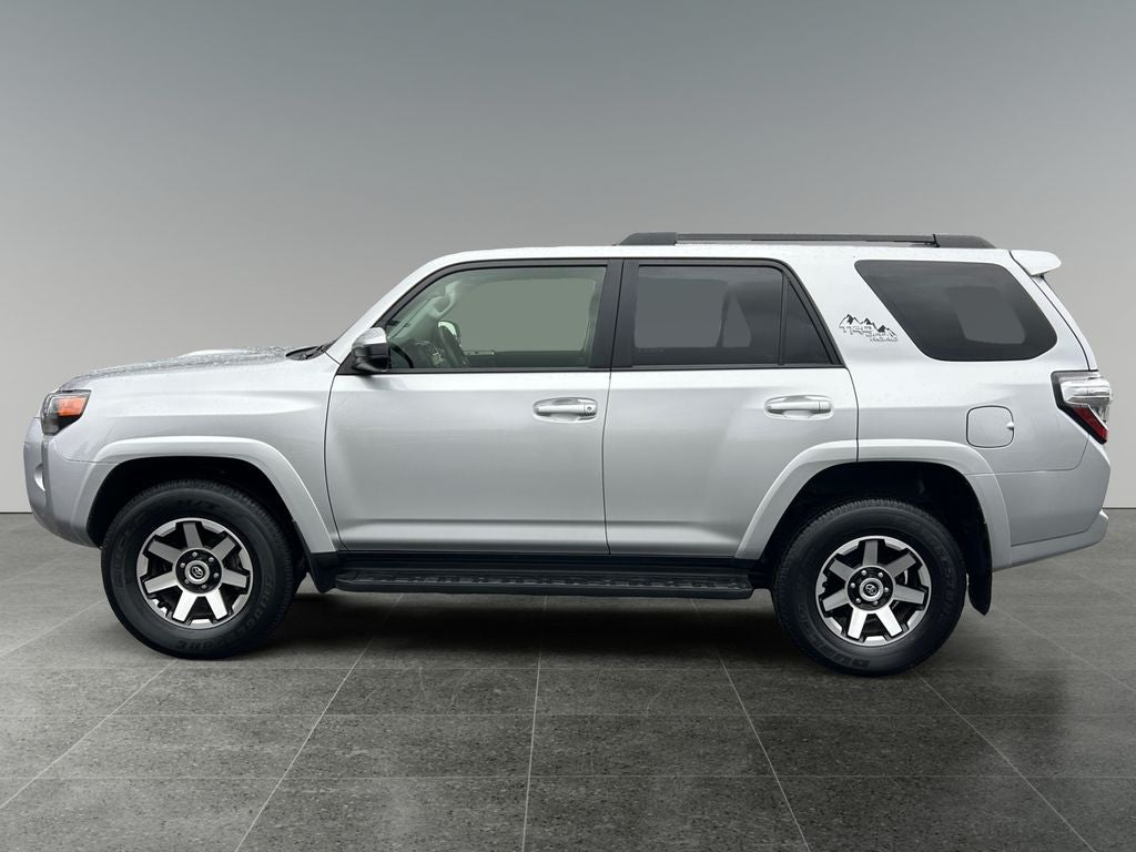 2024 Toyota 4Runner TRD Off-Road