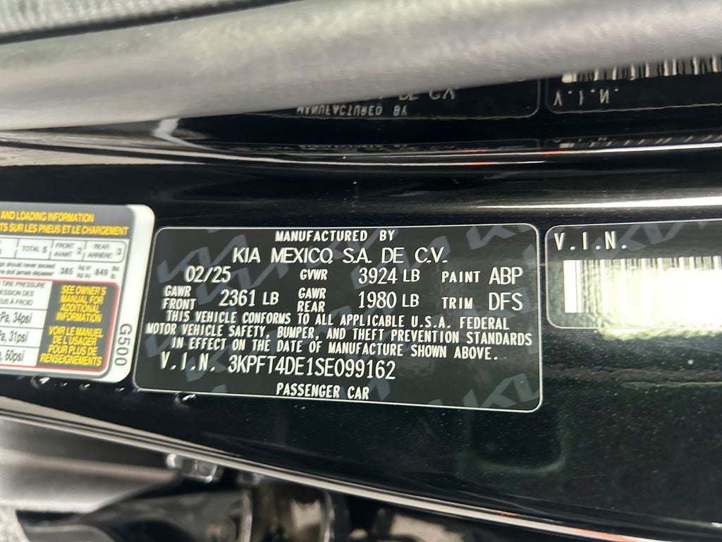 2025 Kia K4 LXS