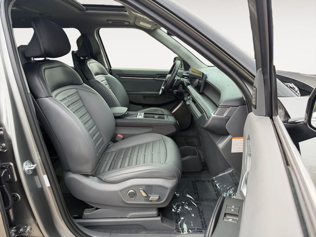 2024 Kia EV9 Land