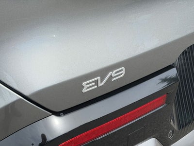 2024 Kia EV9 Land