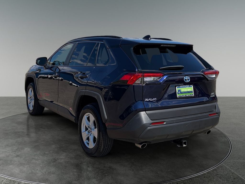 2021 Toyota RAV4 Hybrid XLE