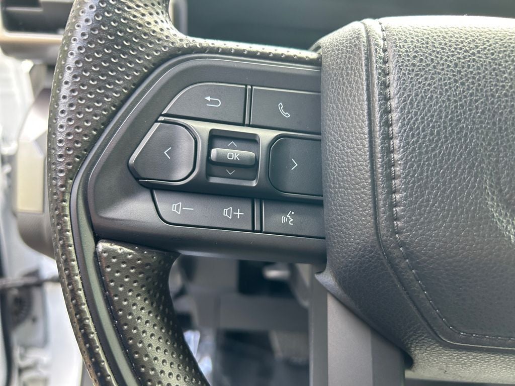 2024 Toyota TACOMA SR5 SR5