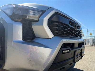 2025 Toyota Tacoma Hybrid TRD Off Road