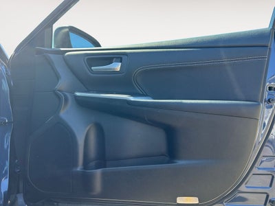 2017 Toyota CAMRY XLE