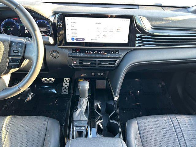 2025 Toyota CAMRY XSE HYBRID