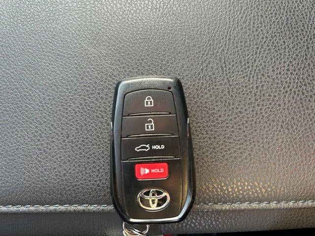 2025 Toyota CAMRY XSE HYBRID