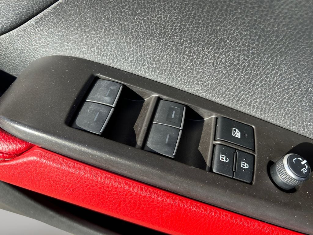 2024 Toyota Camry Hybrid XSE