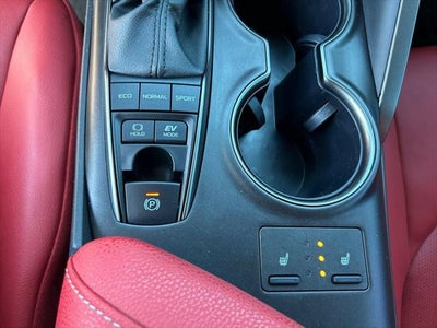 2024 Toyota Camry Hybrid XSE