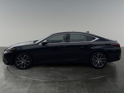2023 Lexus ES 250