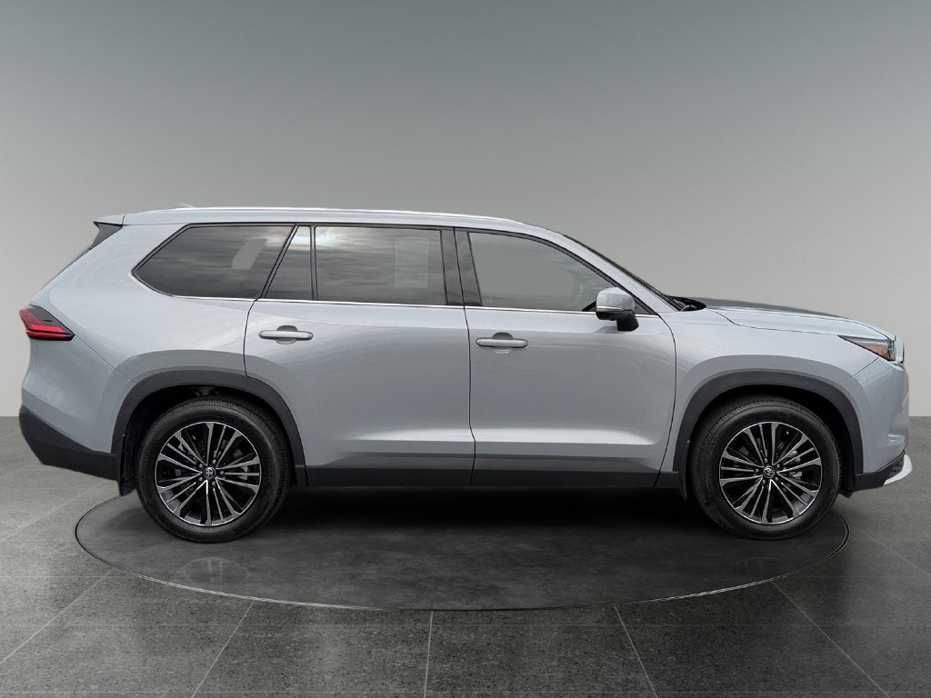 2025 Toyota Grand Highlander Hybrid MAX Platinum