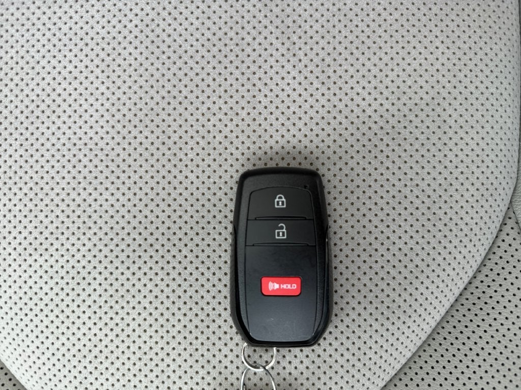 2025 Toyota Grand Highlander Hybrid MAX Platinum