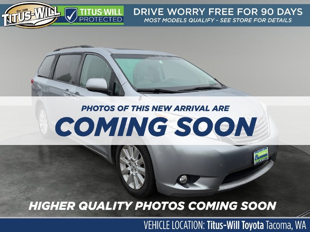 2013 Toyota Sienna XLE 7 Passenger