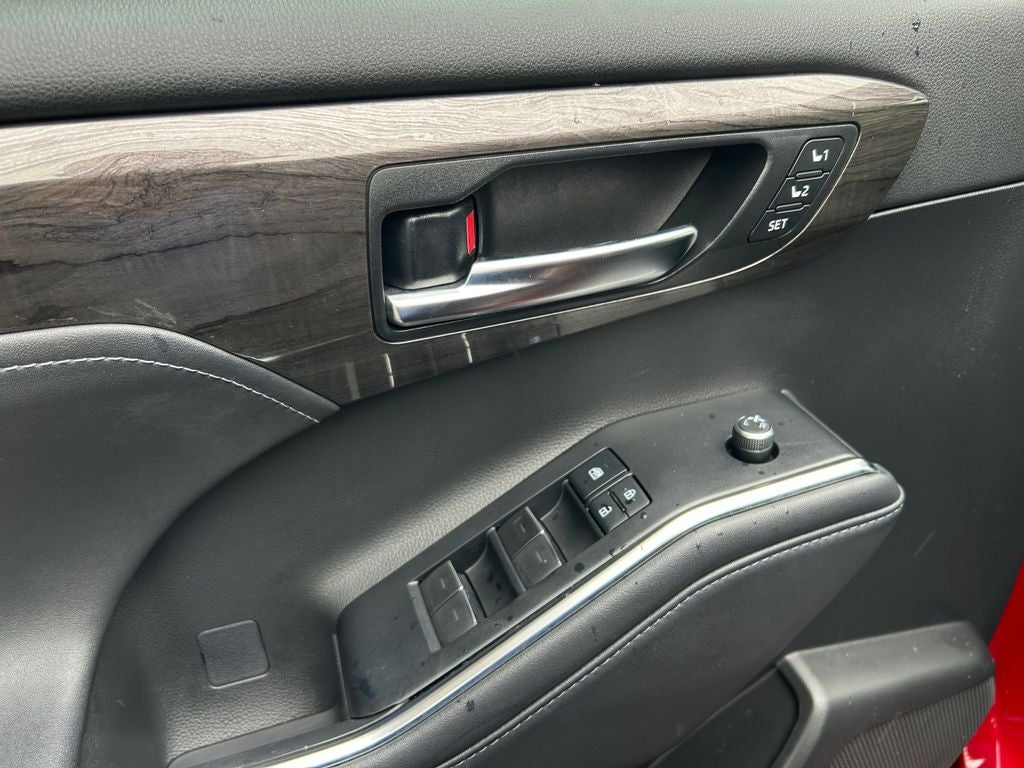 2020 Toyota HIGHLANDER Limited