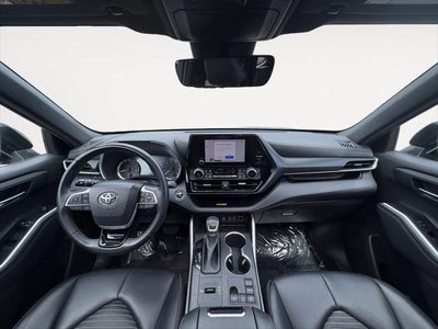 2023 Toyota Highlander XSE