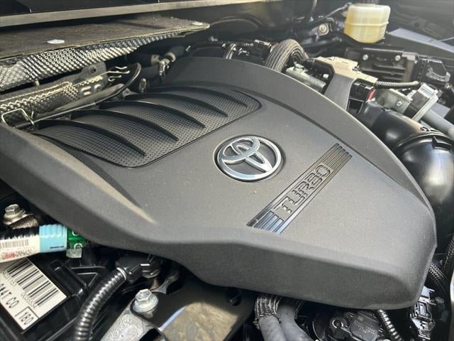 2023 Toyota Highlander Limited 1 OWNER