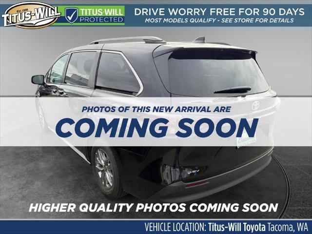 2026 Toyota Sienna XLE 8 Passenger