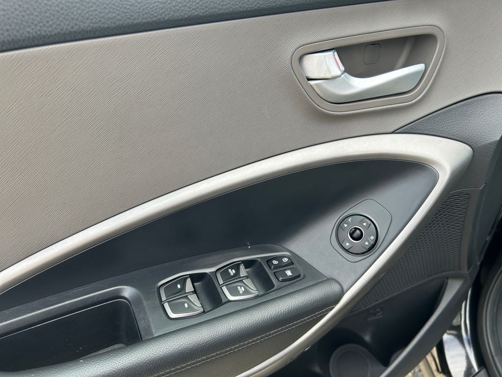 2016 Hyundai Santa Fe Sport 2.4 Base