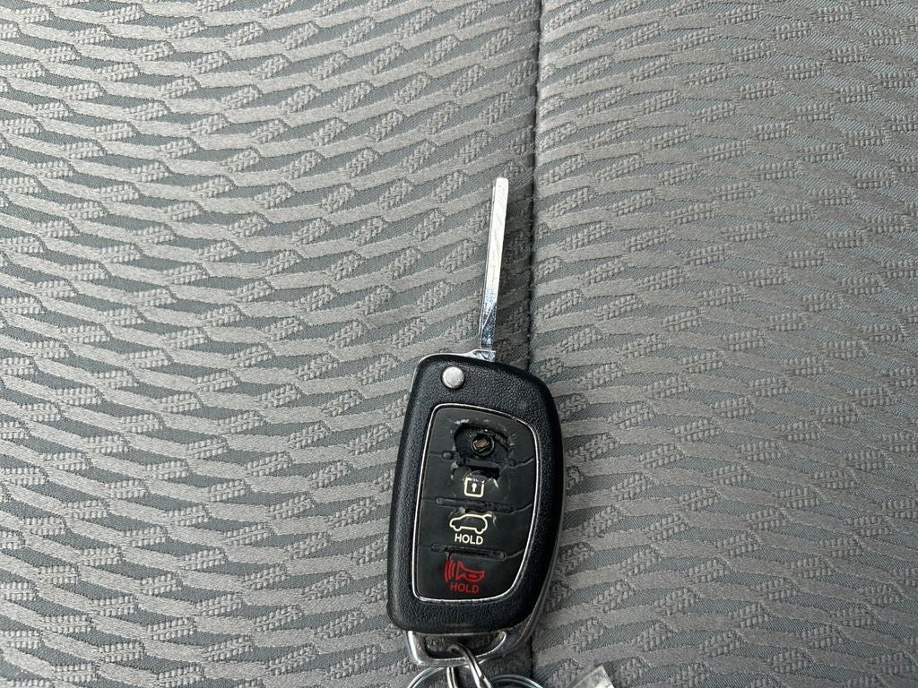 2016 Hyundai Santa Fe Sport 2.4 Base