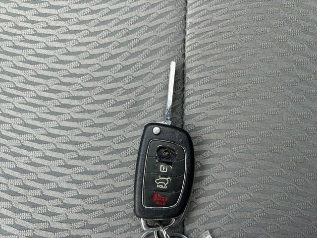 2016 Hyundai Santa Fe Sport 2.4 Base