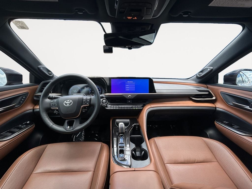 2025 Toyota Crown Signia Limited