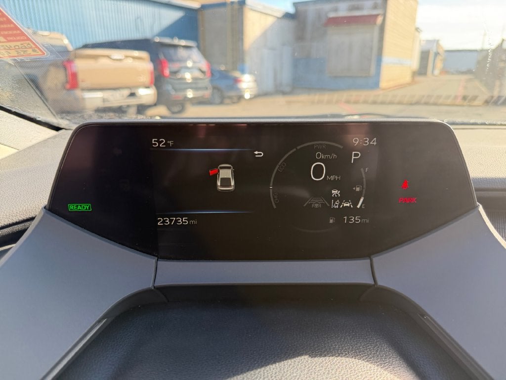2025 Toyota Prius LE