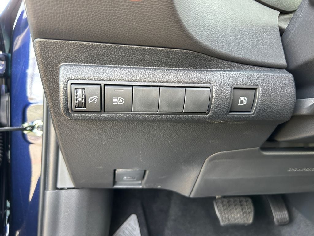 2026 Toyota COROLLA HYBRID XLE 1 Owner 50 MPG