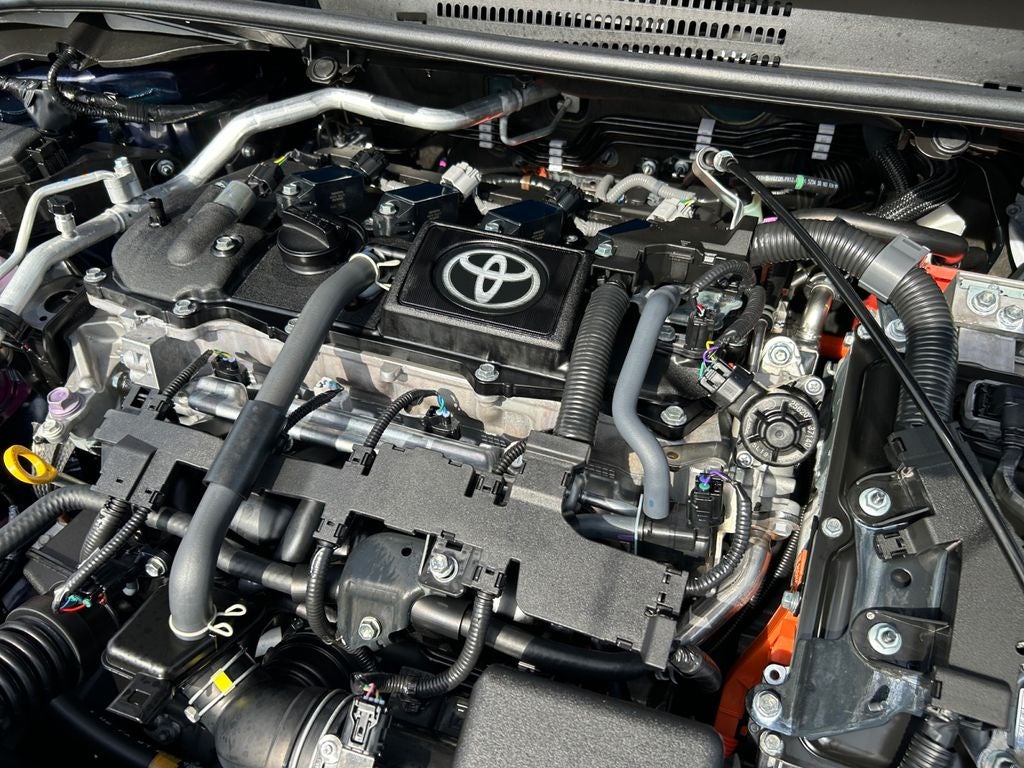 2026 Toyota COROLLA HYBRID XLE 1 Owner 50 MPG