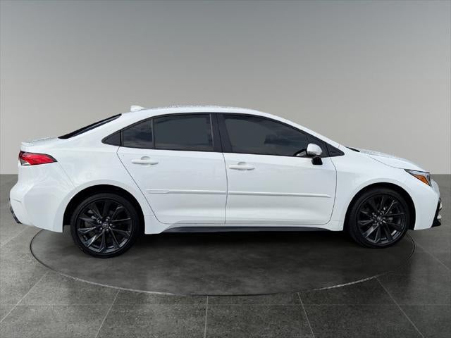 2025 Toyota Corolla Hybrid SE