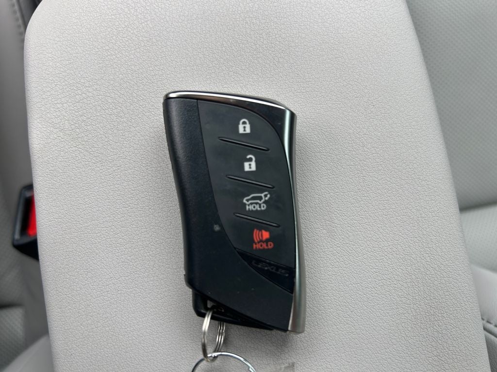 2022 Lexus UX 250h Base