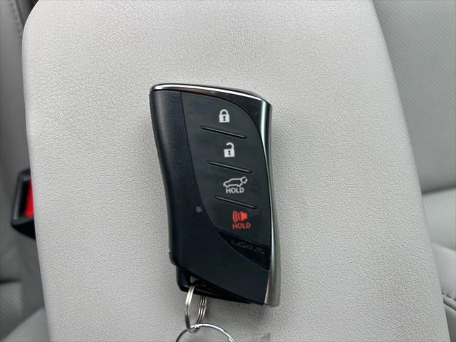 2022 Lexus UX 250h Base