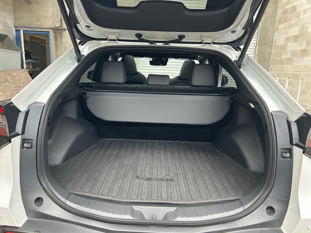 2023 Toyota bZ4X Limited