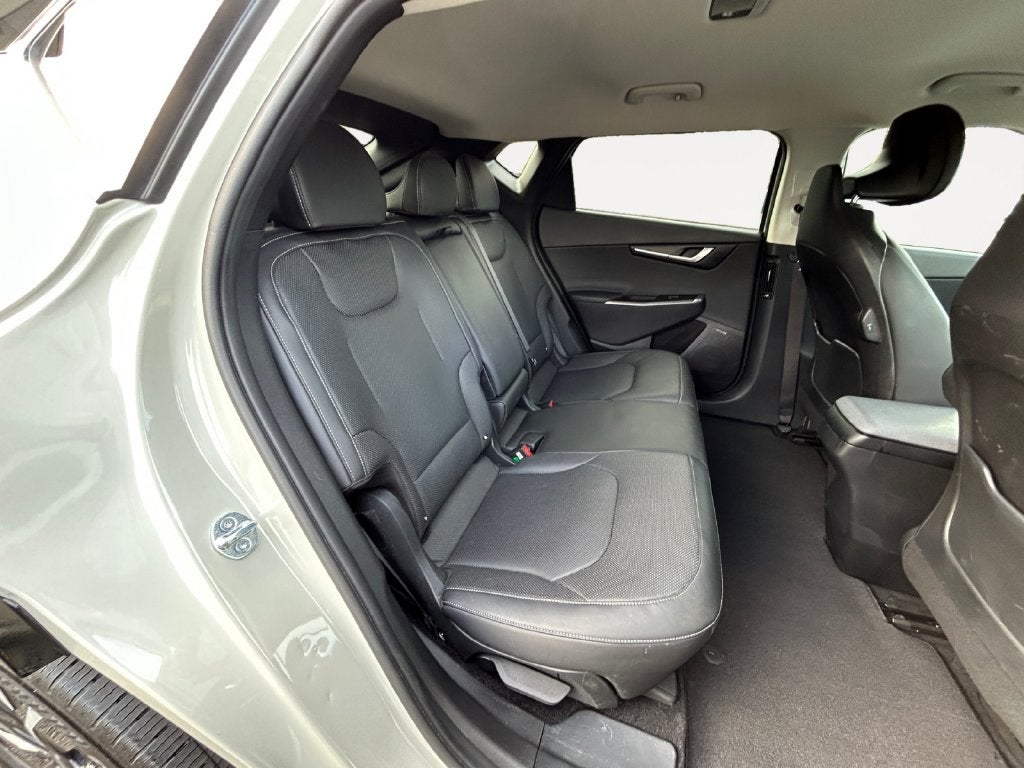 2023 Kia EV6 Wind