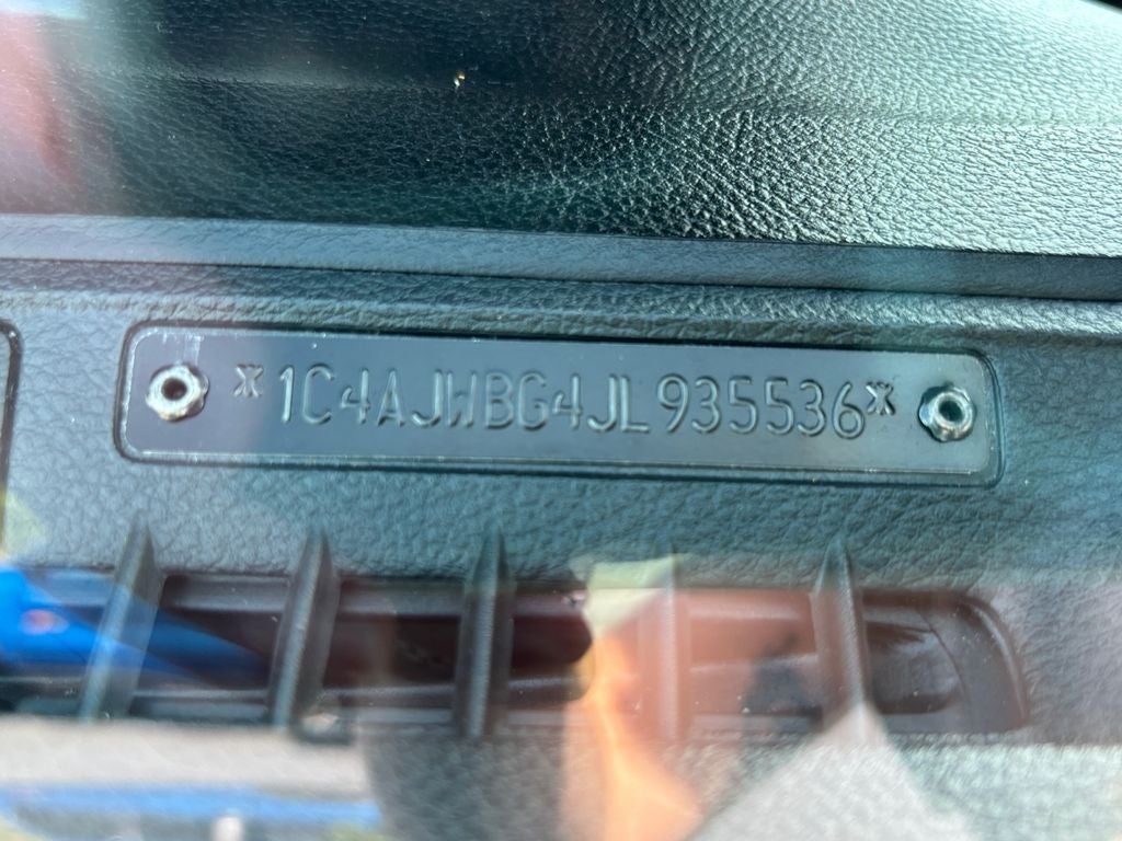 2018 Jeep Wrangler JK Sahara
