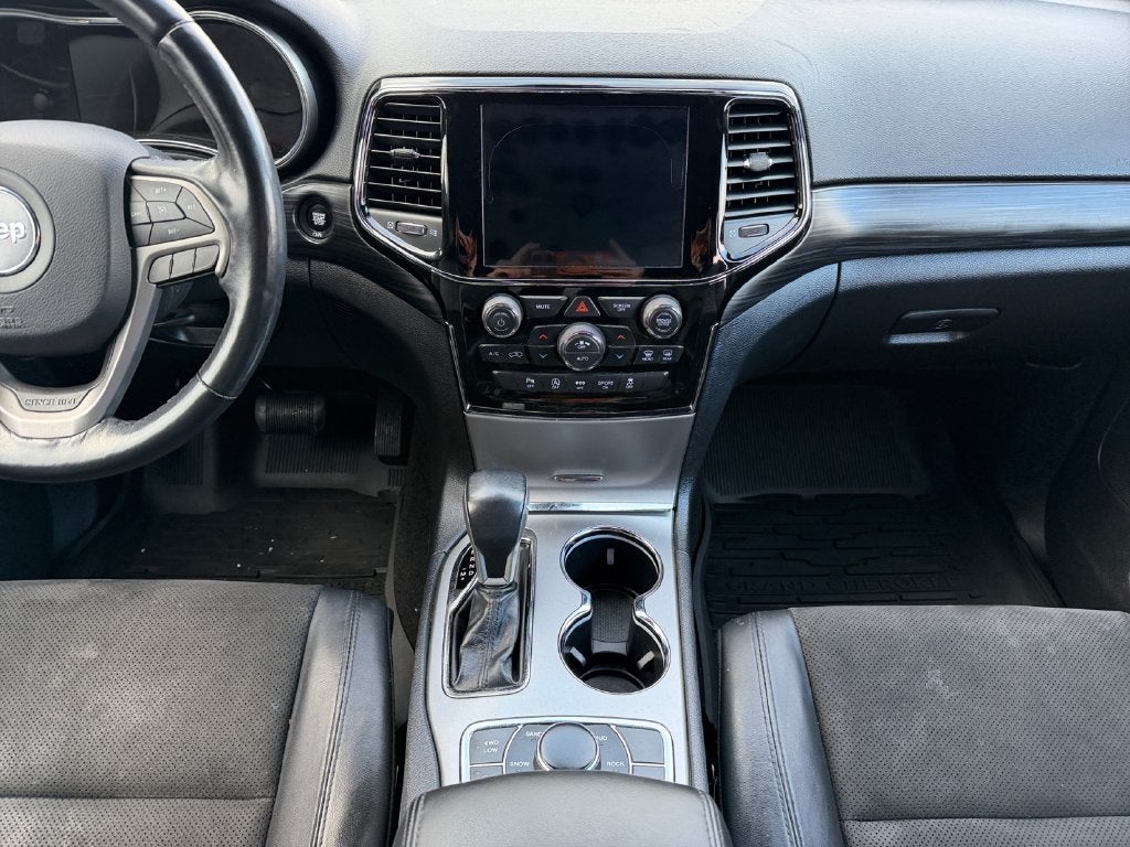 2020 Jeep Grand Cherokee Laredo