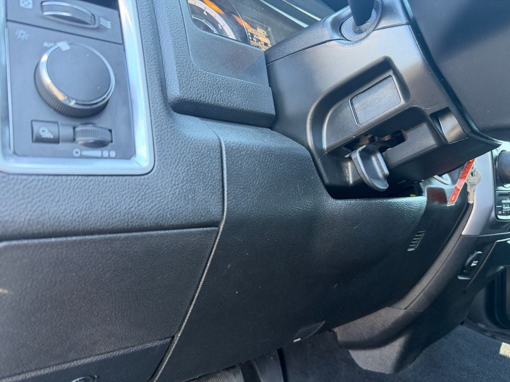 2023 RAM 1500 Classic Base