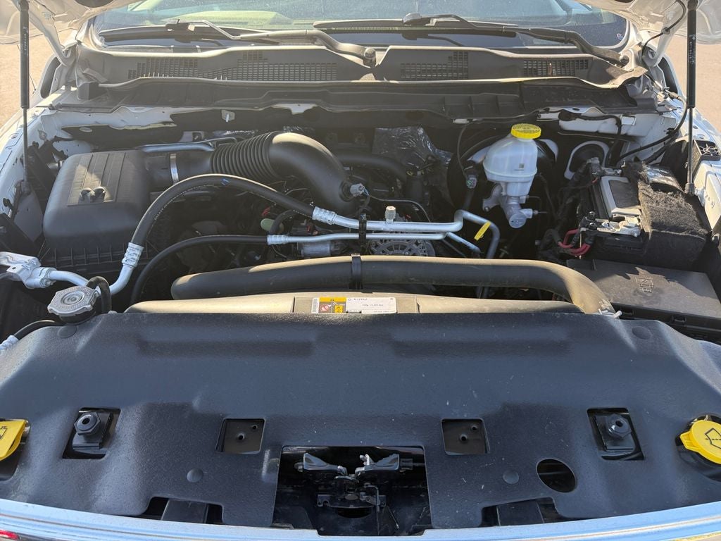 2023 RAM 1500 Classic Base