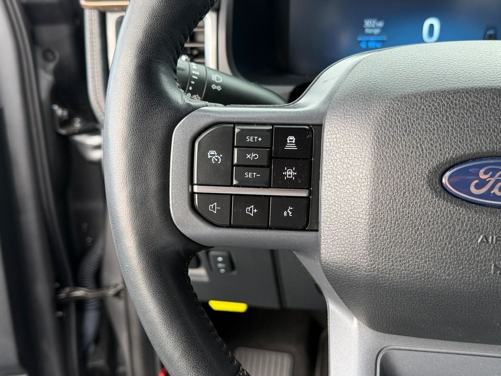 2024 Ford F-150 Lightning Lariat
