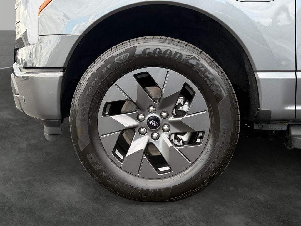 2024 Ford F-150 Lightning Lariat