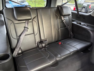 2019 Chevrolet Suburban LT Luxury Package